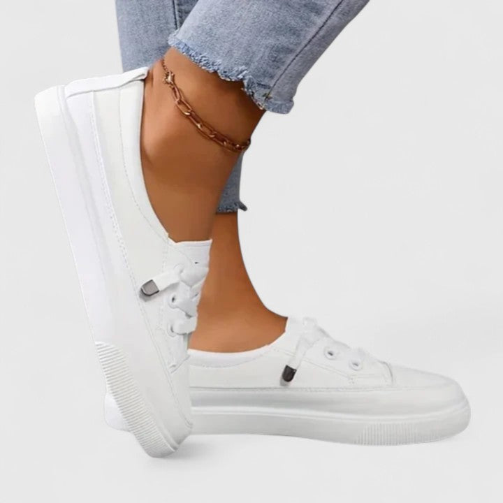 Women's Casual Lace Up Sneakers | Flat