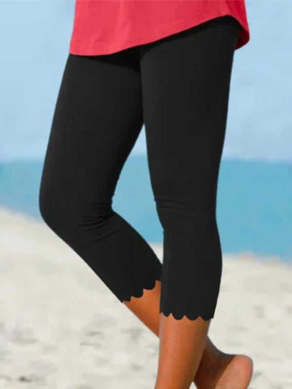 Women's Scalloped-Hem Capri Leggings | Cropped