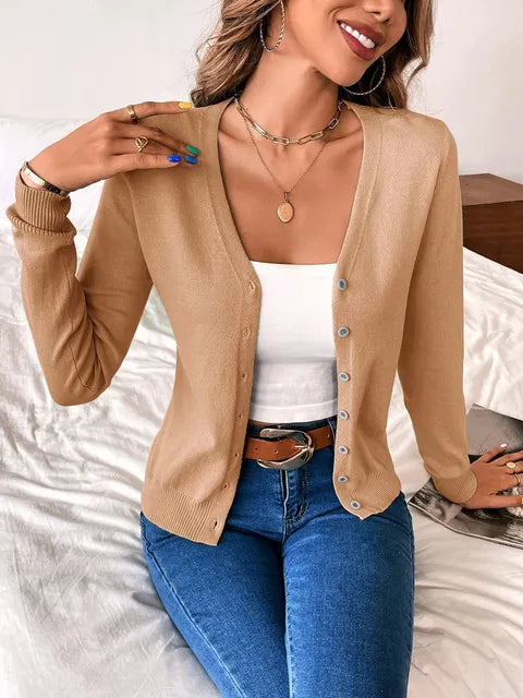 Women's Fitted Knit Cardigan | Button-Front