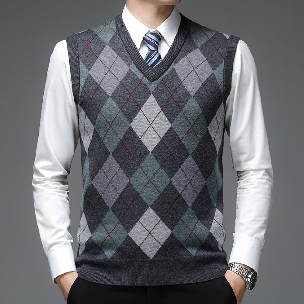 Men’s Printed V Neck Sweater Vest | Knit