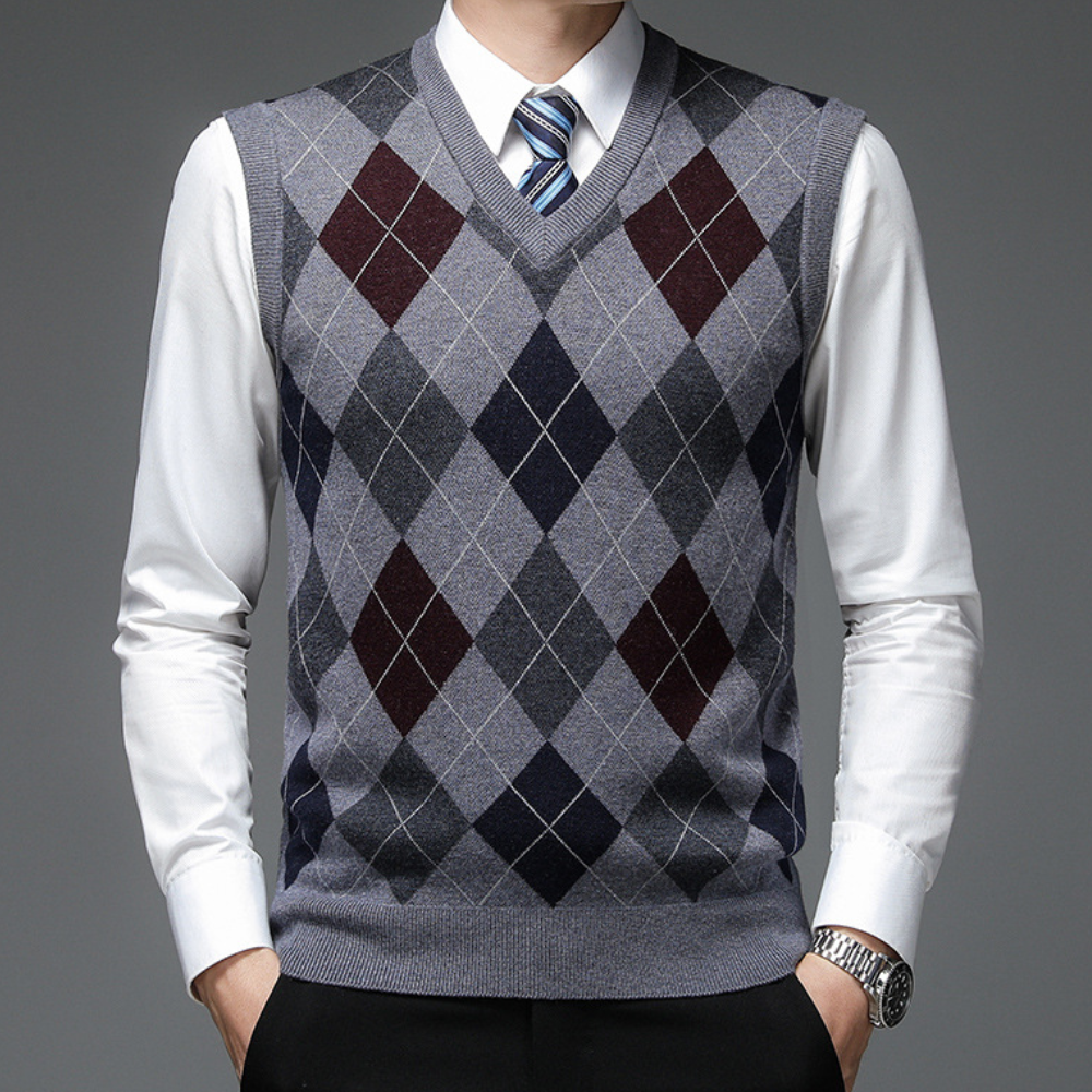 Men’s Printed V Neck Sweater Vest | Knit
