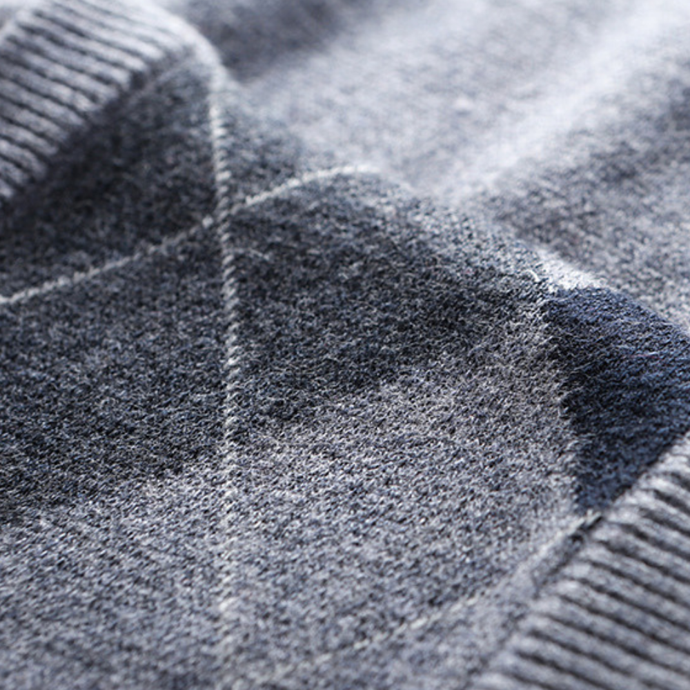 Men’s Printed V Neck Sweater Vest | Knit
