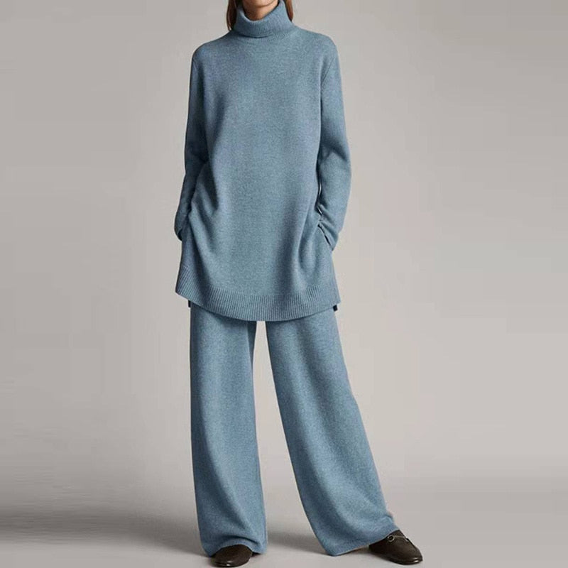 Women’s Elegant Turtleneck Set | Winter