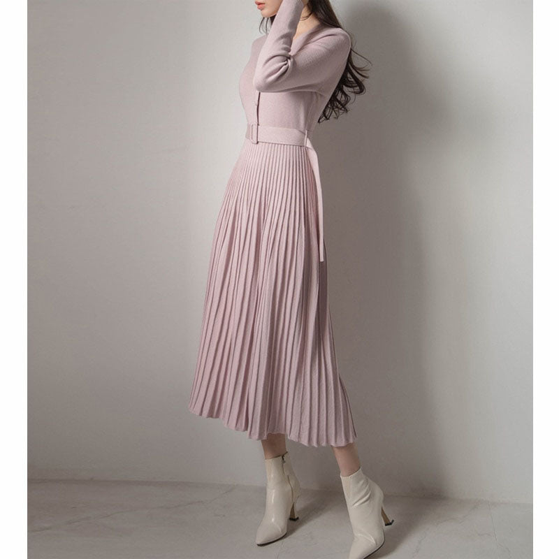 Women’s Pleated Knitted Dress with Belt | Midi