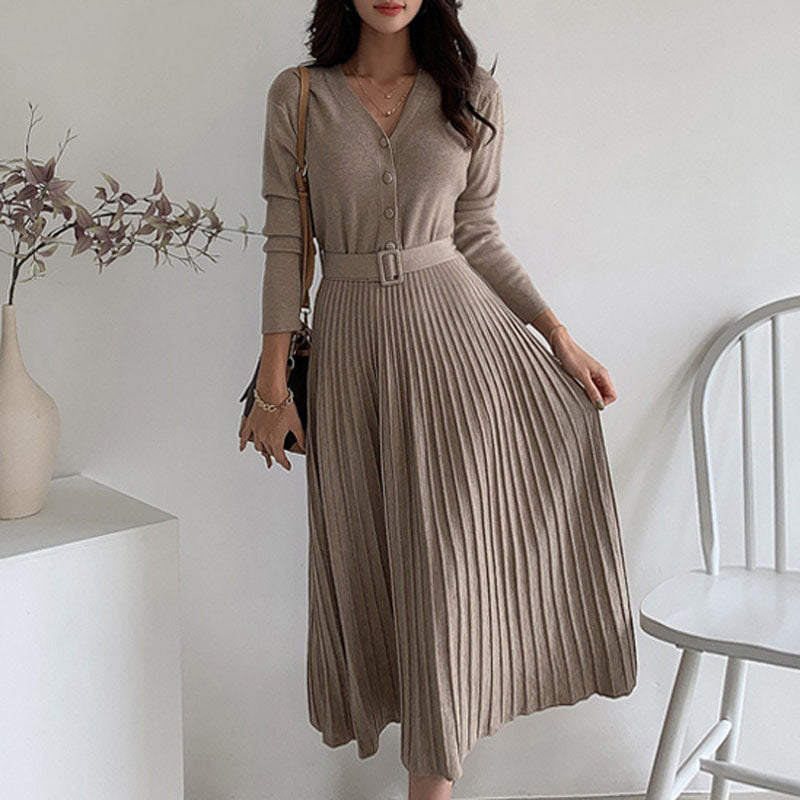 Women’s Pleated Knitted Dress with Belt | Midi