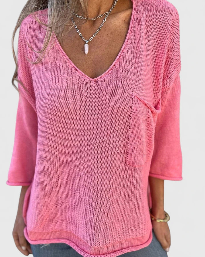 Women's 3/4 Sleeve Relaxed Fit Top | V-Neck