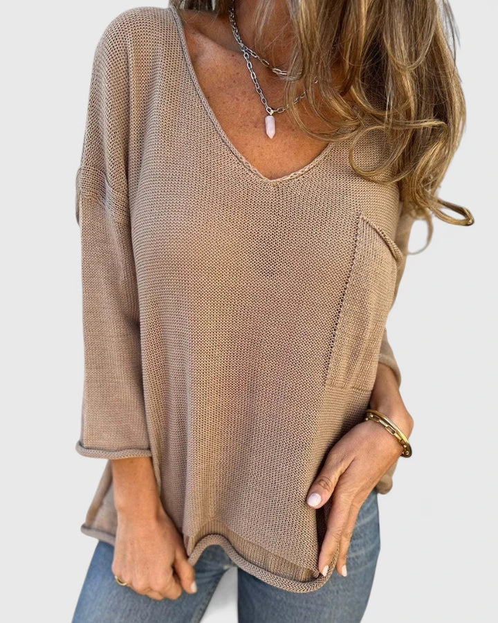 Women's 3/4 Sleeve Relaxed Fit Top | V-Neck