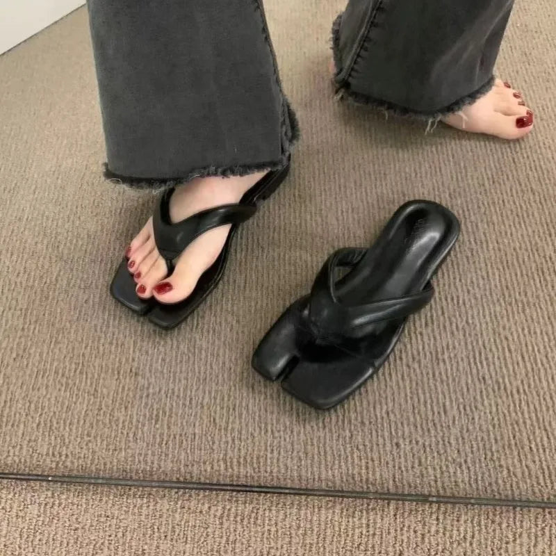 Women's Square Toe Flip Flop Sandals | Flat