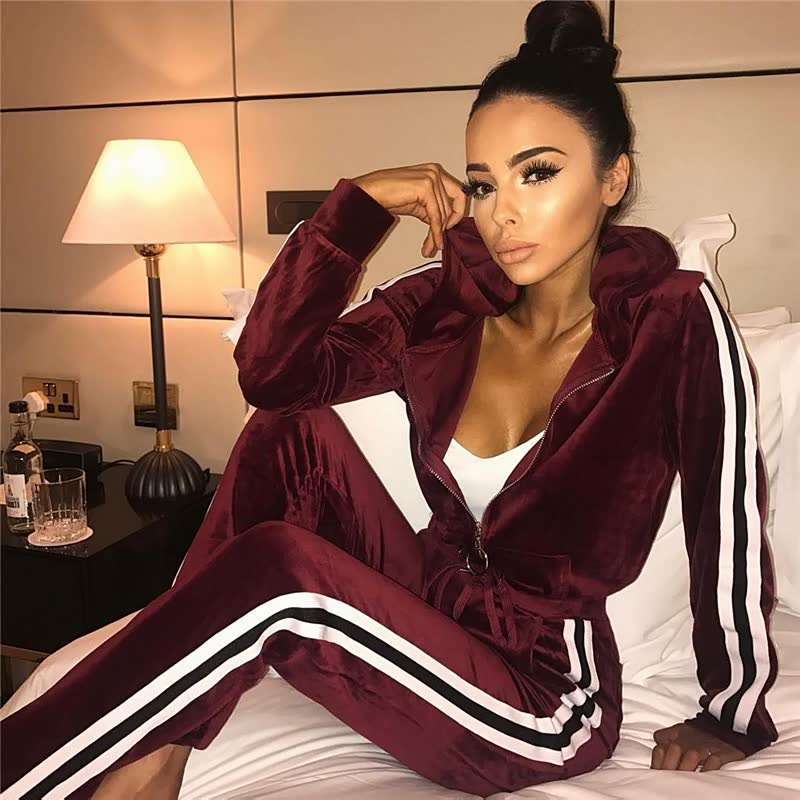 Women’s Stylish Hooded Tracksuit Set | Casual
