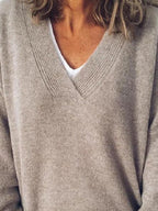 Women's Oversized V-Neck Sweater | Fall