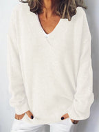Women's Oversized V-Neck Sweater | Fall