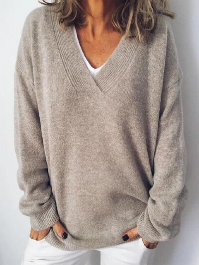Women's Oversized V-Neck Sweater | Fall