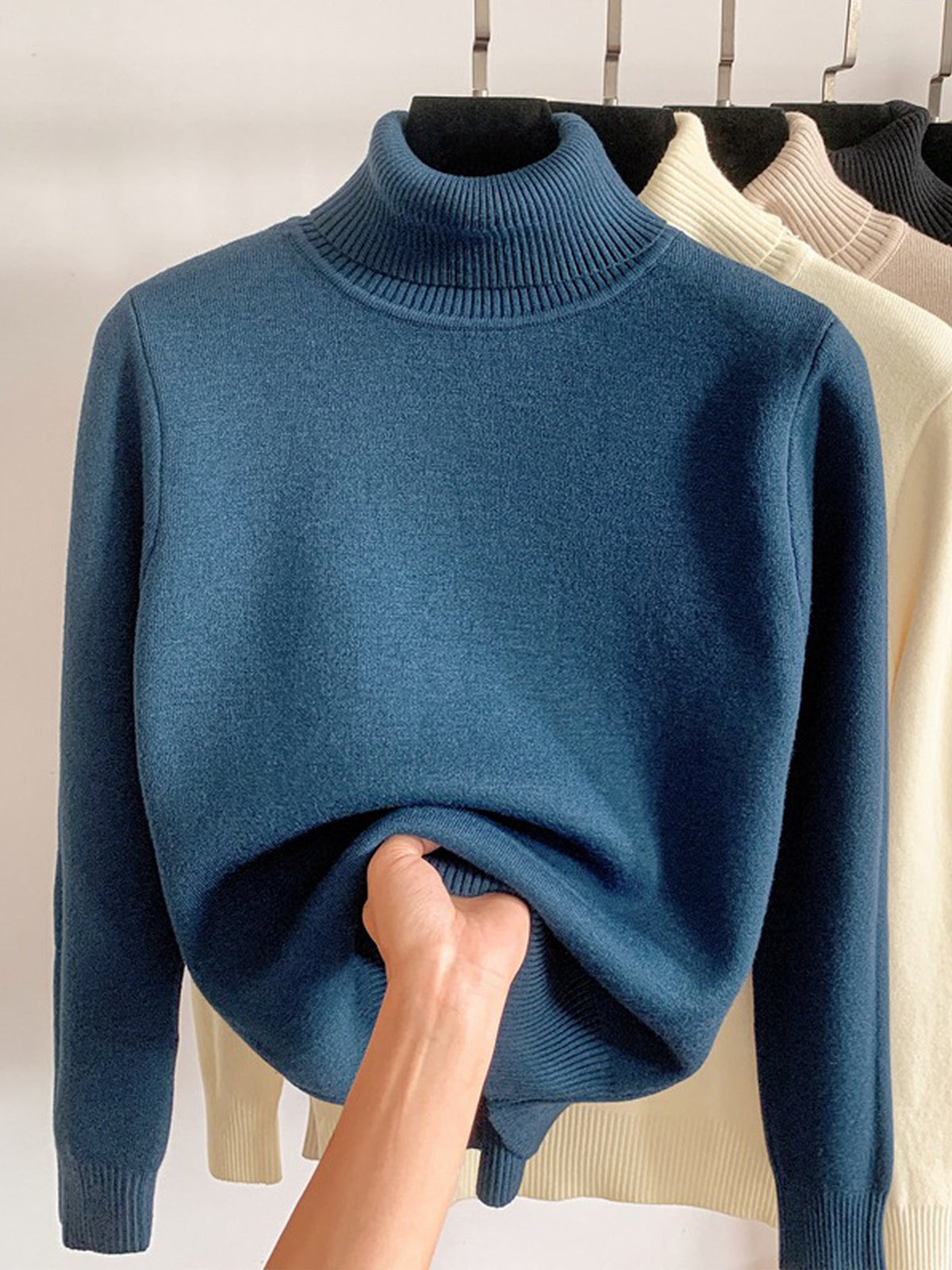 Women's Winter Turtle Neck Sweater | Long Sleeves