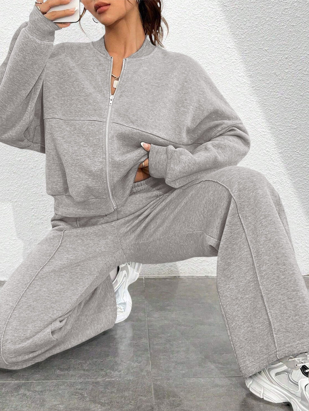 Women's Long Sleeve Zip Up Tracksuit | Cropped
